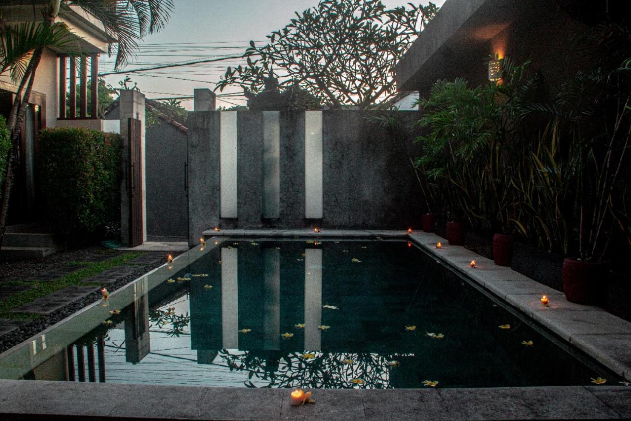 Room Valka Bali Seminyak ภายนอก รูปภาพ