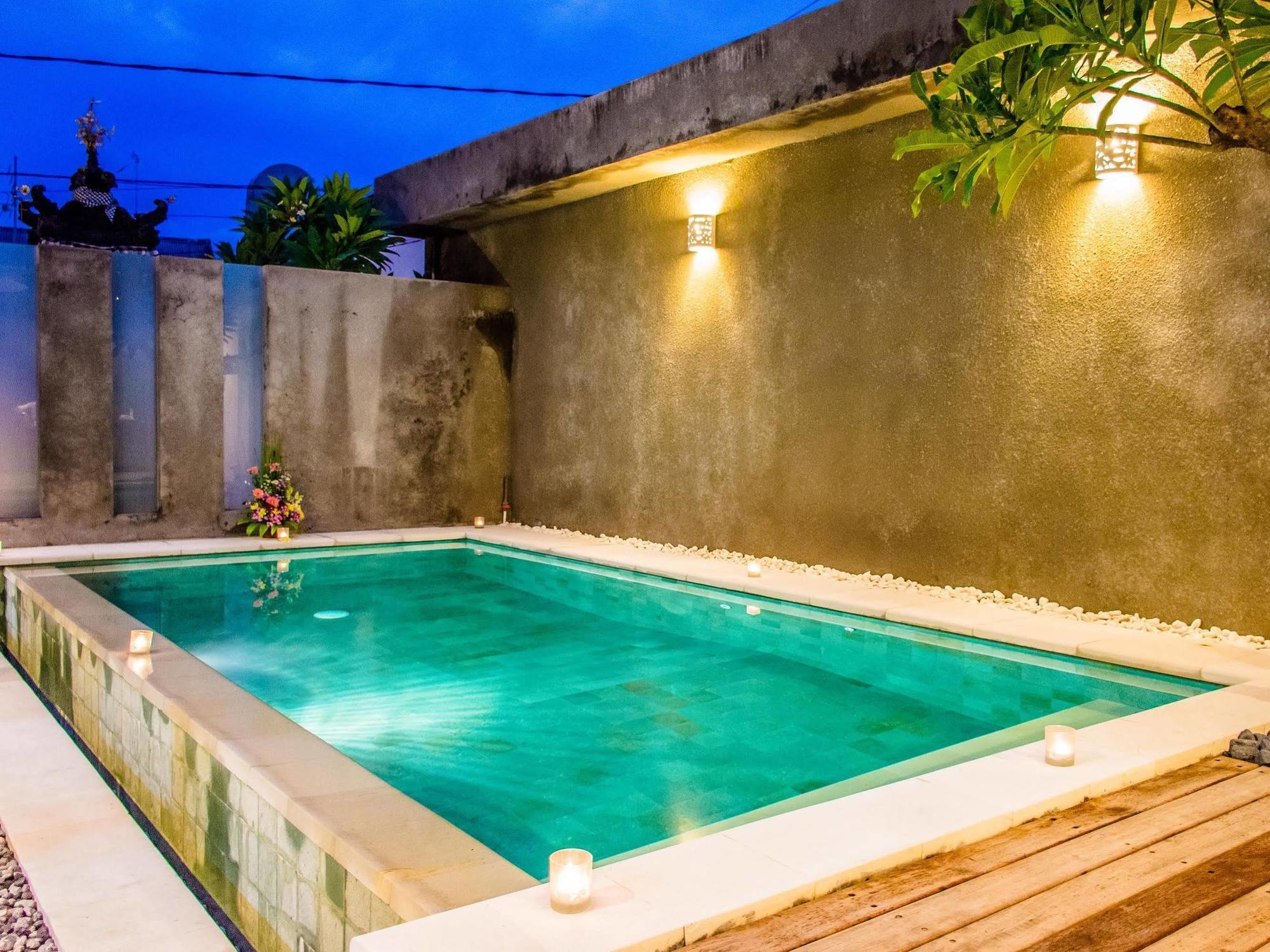 Room Valka Bali Seminyak ภายนอก รูปภาพ