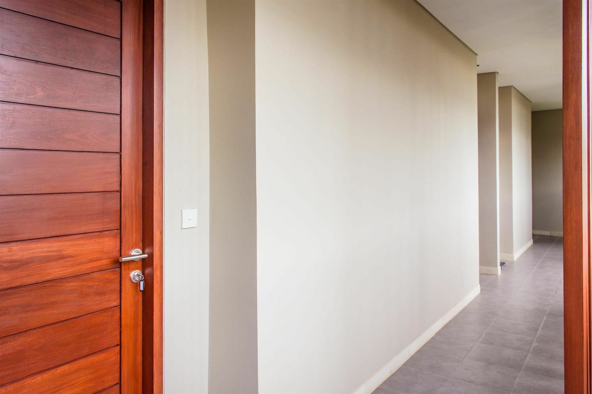 Room Valka Bali Seminyak ภายนอก รูปภาพ
