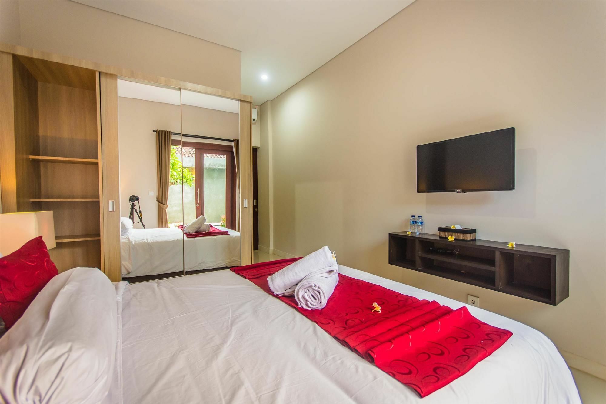Room Valka Bali Seminyak ภายนอก รูปภาพ