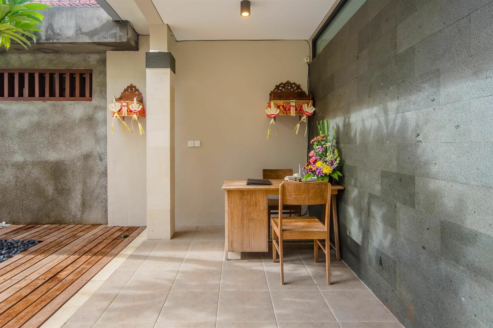 Room Valka Bali Seminyak ภายนอก รูปภาพ